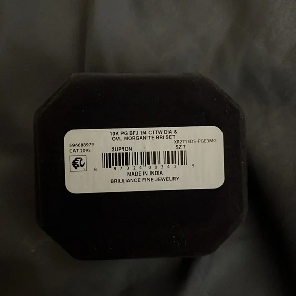 10kt Rose Gold 1/4 CTTW Genuine Diamond & Morganite ring set. - Picture 5 of 5